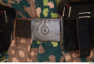 Photos Manfred - Waffen SS belt details of uniform upper…